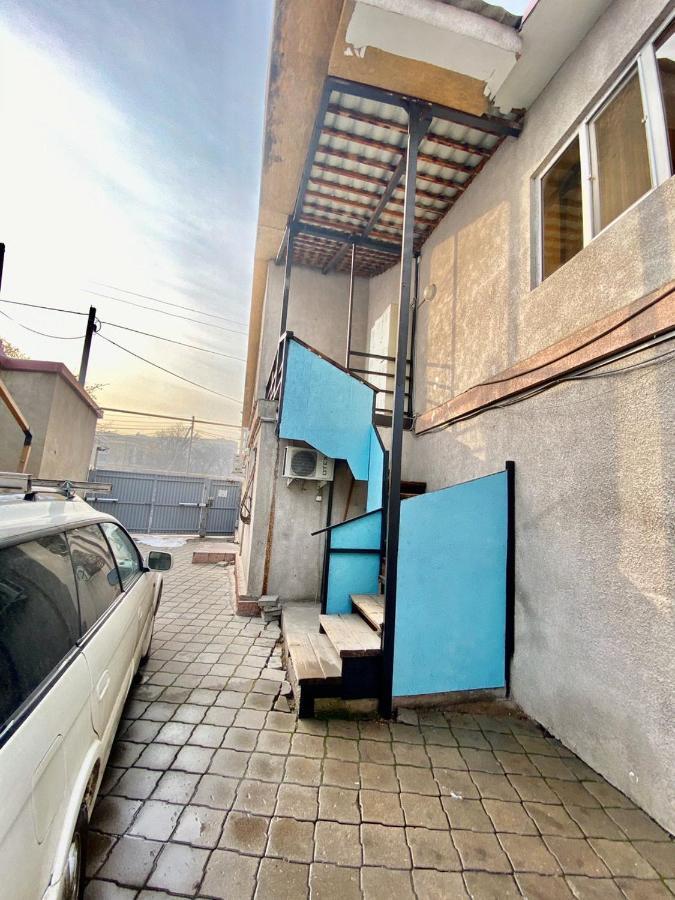 Esentai Hostel Almaty Exterior photo
